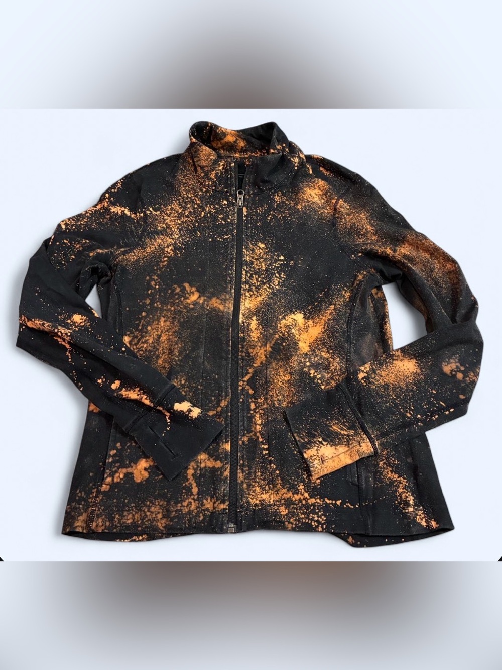 Pact organic cotton black splatter dye zip up sweatshirt medium EUC